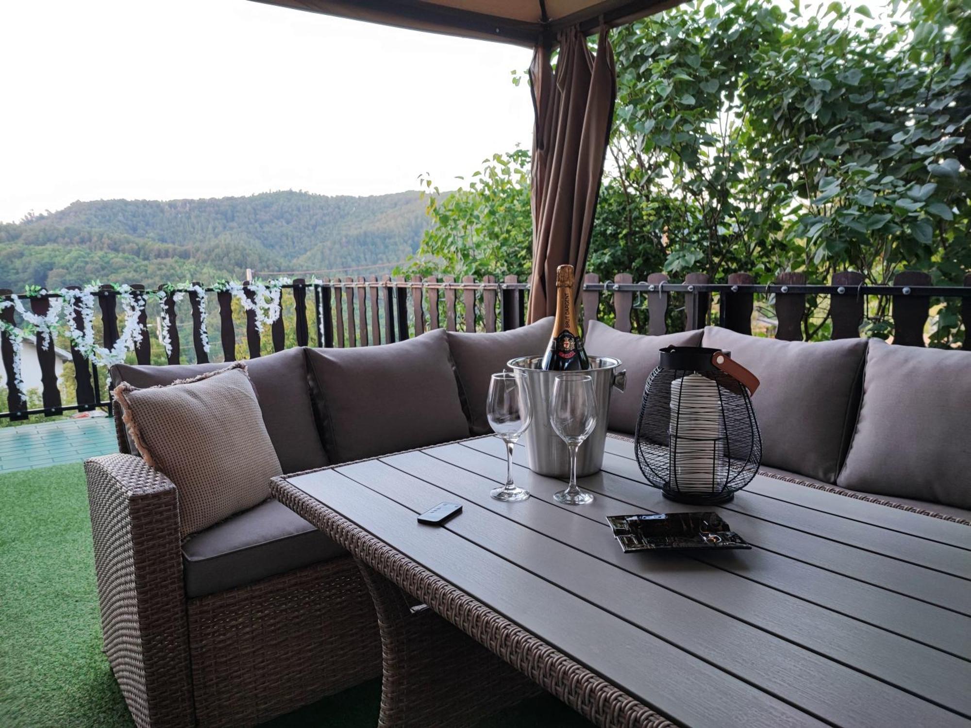 Zagora Hills Apartman คาปรินา ภายนอก รูปภาพ