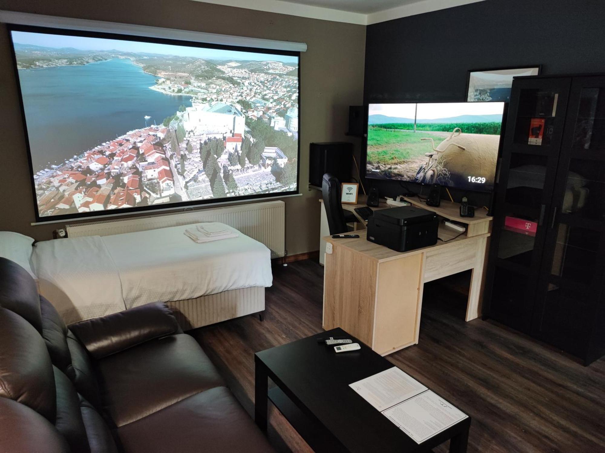 Zagora Hills Apartman คาปรินา ภายนอก รูปภาพ